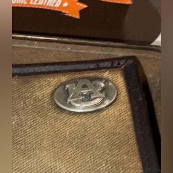 Auburn Waxed Canvas/Leather BY ZEP-PRO Bifold Fishermans Wallet tin GIFT box NEW - Picture 2 of 16